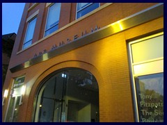 Lincoln Park 15 - Art museum,  - W Fullerton Ave